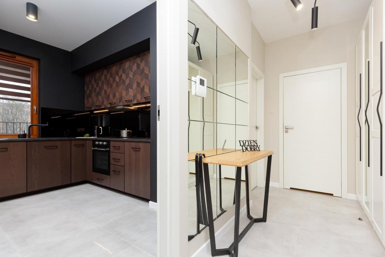Awangarda Apartment Warsaw Ochota By Renters Prestige Kültér fotó