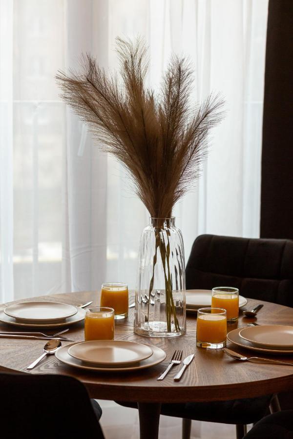 Awangarda Apartment Warsaw Ochota By Renters Prestige Kültér fotó